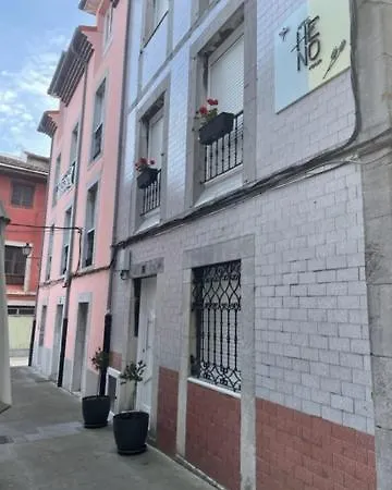 Casco Historico De - Heno פראביה